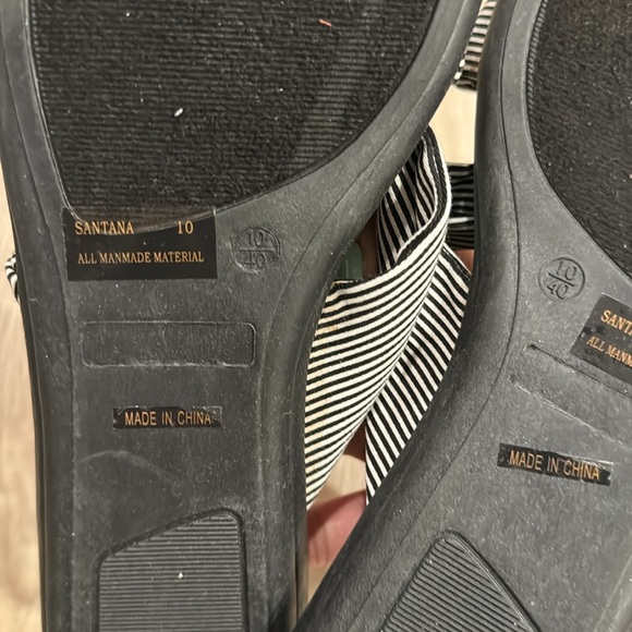 Sandals - Picture 4 of 4